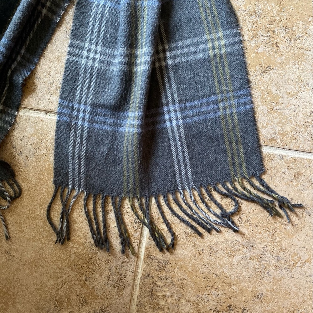 Cejon - Plaid Gray/Blue/Green Woman’s Long Scarf with Long Fringes, 56”L x… - Picture 3 of 4